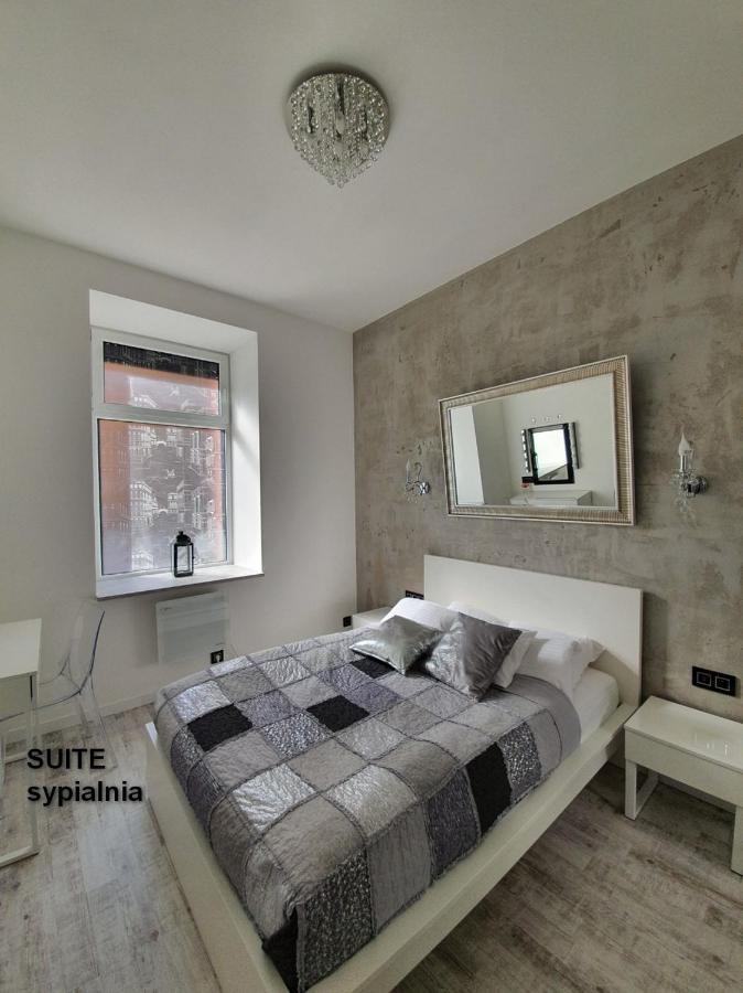 Apartamenty Centrum Z Wanna Dwuosobowa Piotrków Trybunalski Exteriör bild