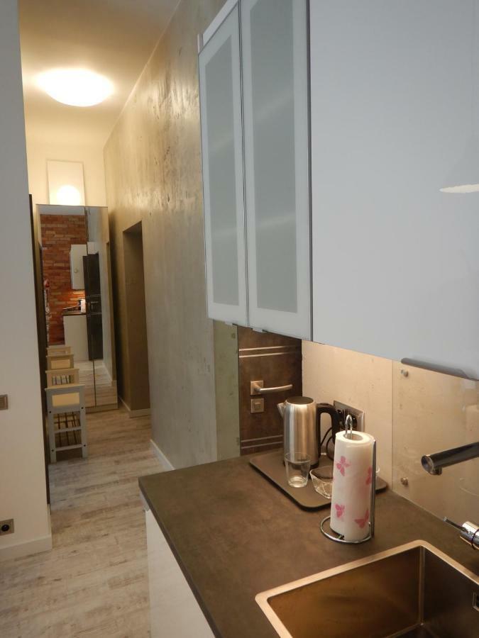Apartamenty Centrum Z Wanna Dwuosobowa Piotrków Trybunalski Exteriör bild