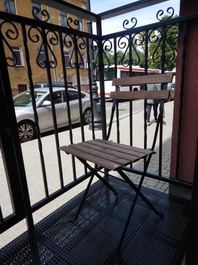 Apartamenty Centrum Z Wanna Dwuosobowa Piotrków Trybunalski Exteriör bild